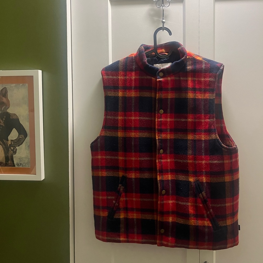 Aritzia Tna Vest